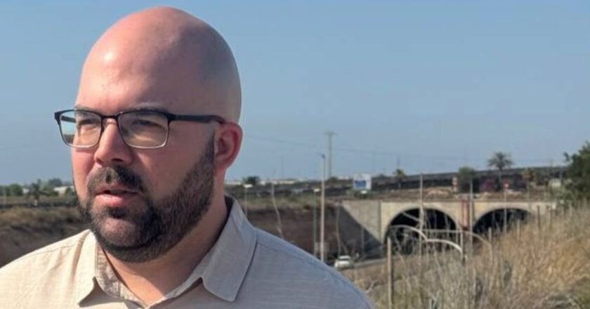 El alcalde rectifica mientras el túnel de la AP7 sigue cerrado al tráfico este fin de semana