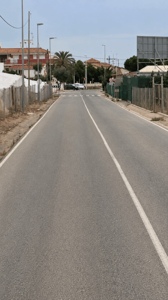 Carretera canal curva peligrosa Pilar de la Horadada